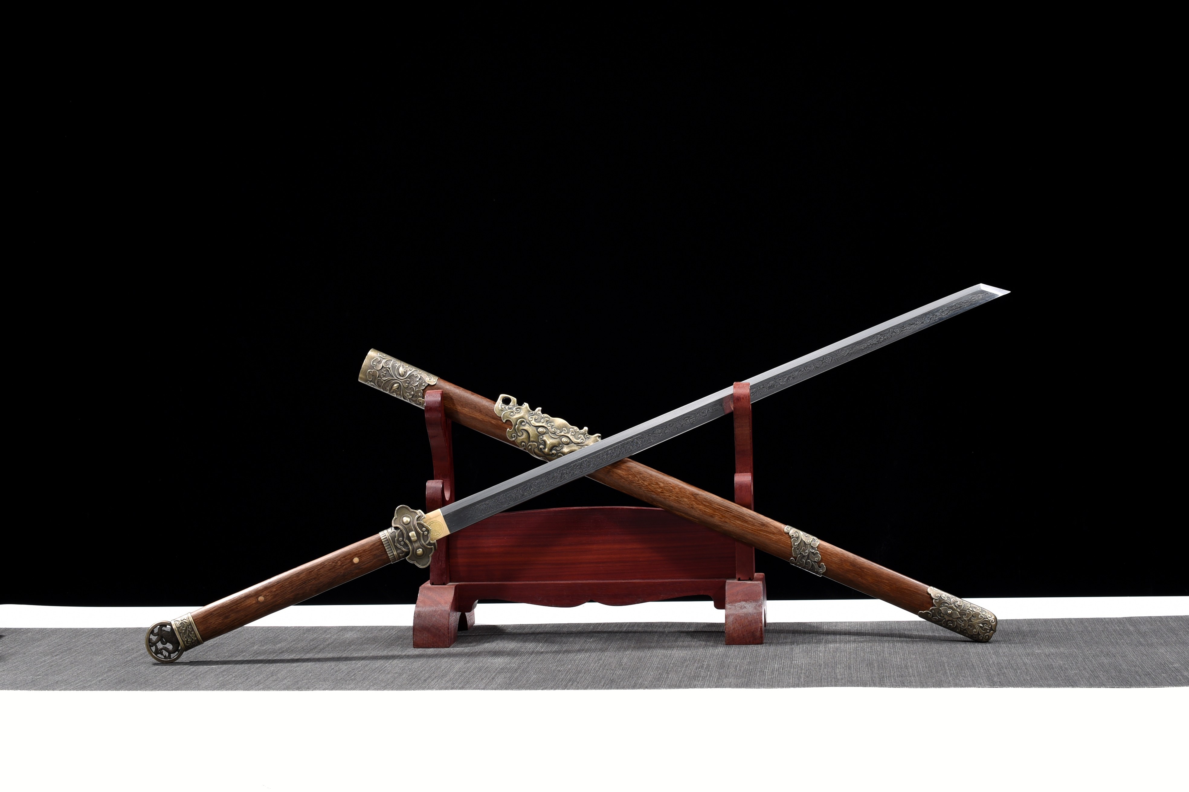 龍泉寶劍,中國(guó)寶劍,中國(guó)寶刀,庖丁菜刀 龍泉寶劍,中國(guó)寶劍,中國(guó)寶刀,庖丁菜刀