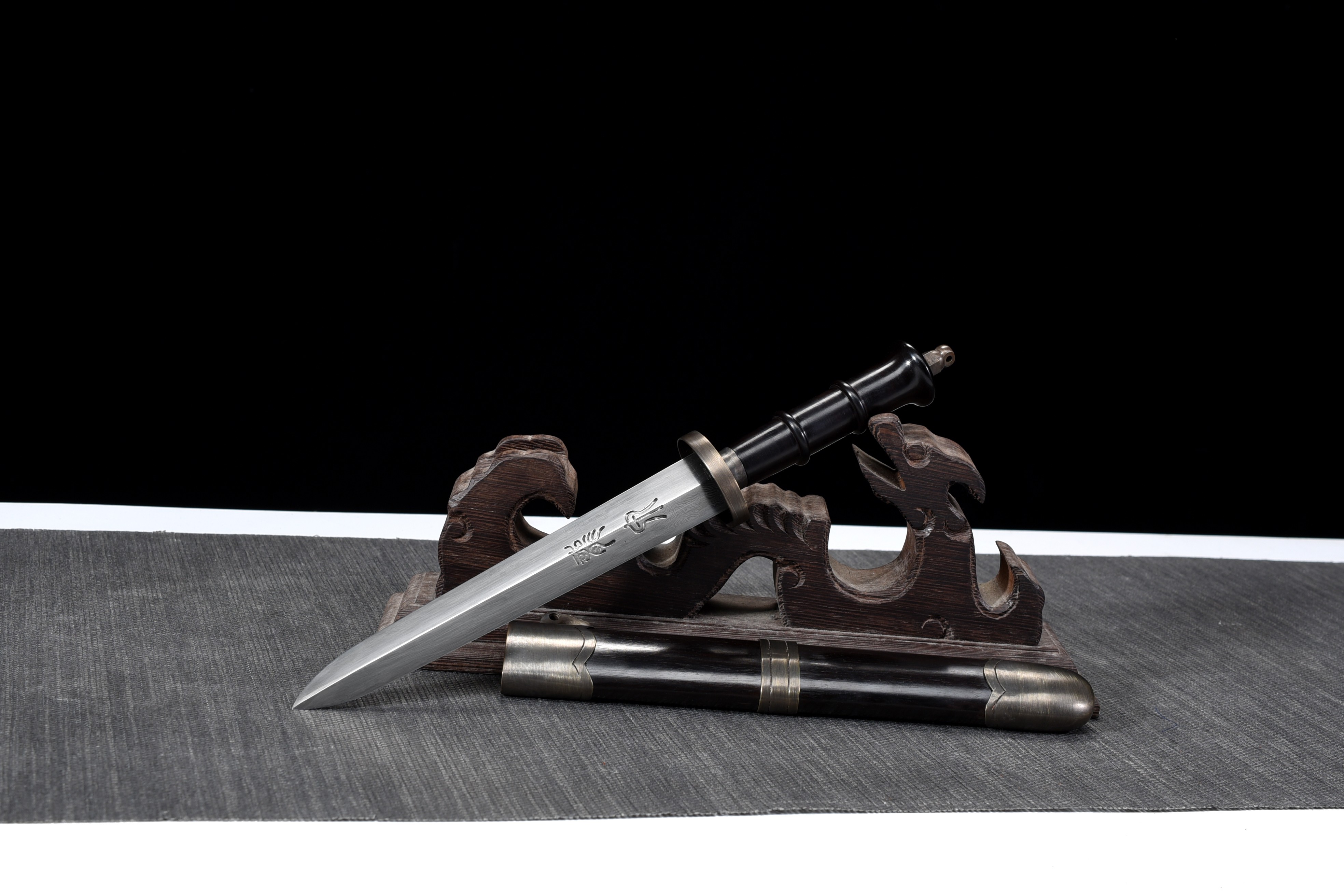 龍泉寶劍,中國寶劍,中國寶刀,庖丁菜刀 龍泉寶劍,中國寶劍,中國寶刀,庖丁菜刀