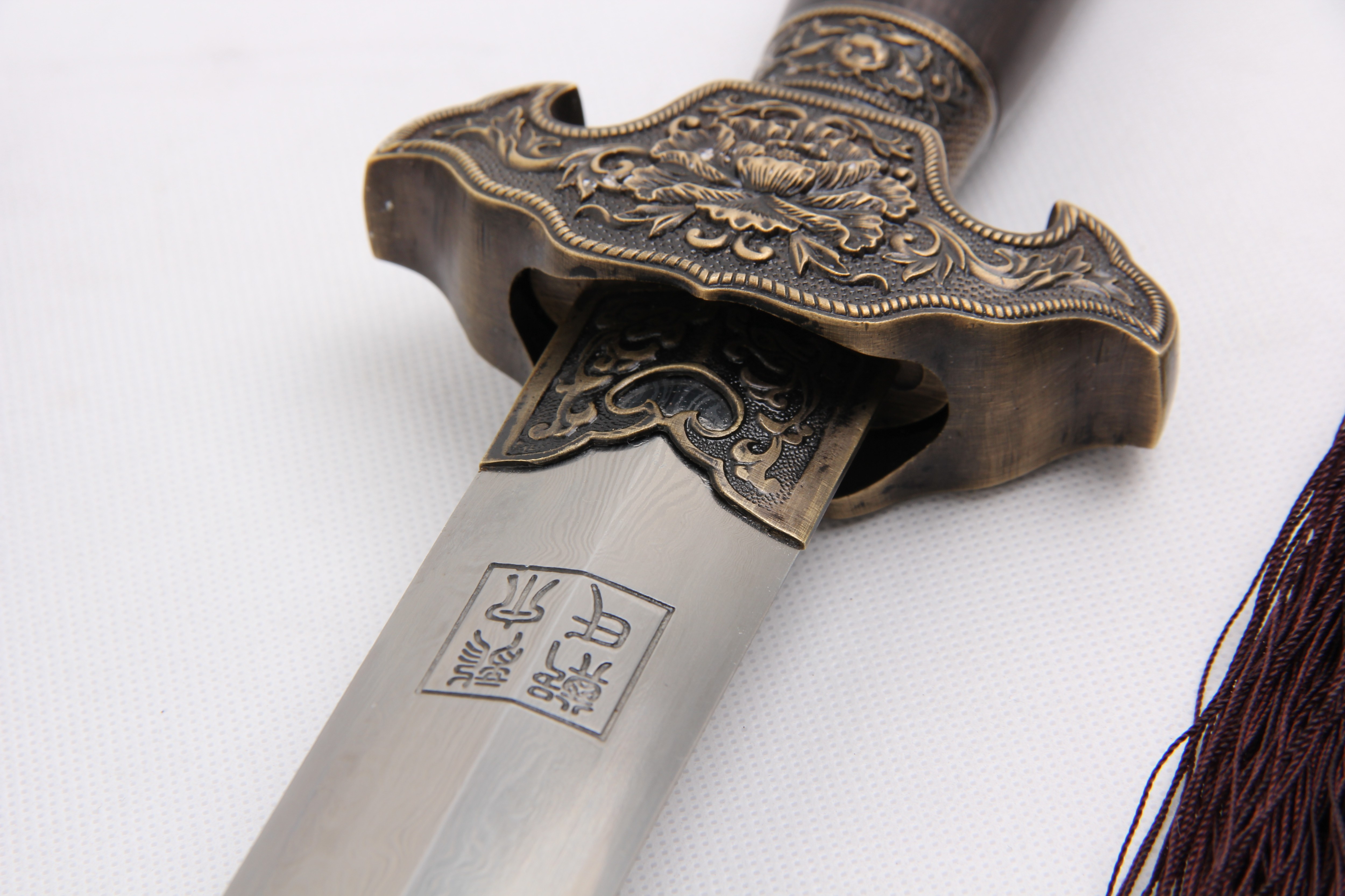 龍泉寶劍,中國寶劍,中國寶刀,庖丁菜刀 龍泉寶劍,中國寶劍,中國寶刀,庖丁菜刀